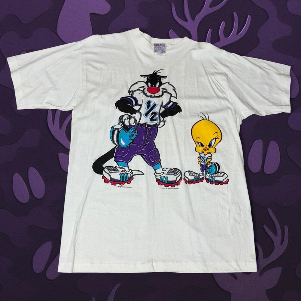 vintage 1993 LOONEY TUNES FOOTBALL tee size xl